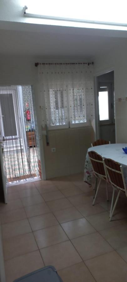 Cila'S Guest House Vieira de Leiria Exterior foto